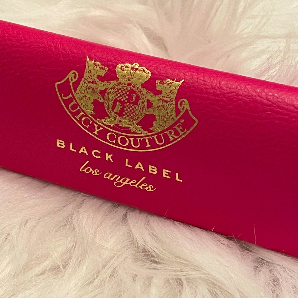 🔥💖🔥Juicy Couture Vintage Black Label Los Angeles heart shape eyeglasses case